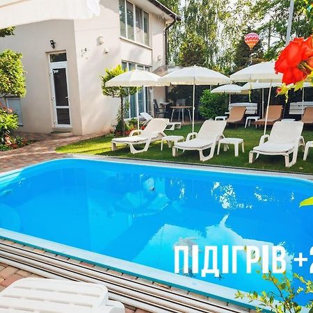 Guest House Butterfly Wing Odessa Esterno foto