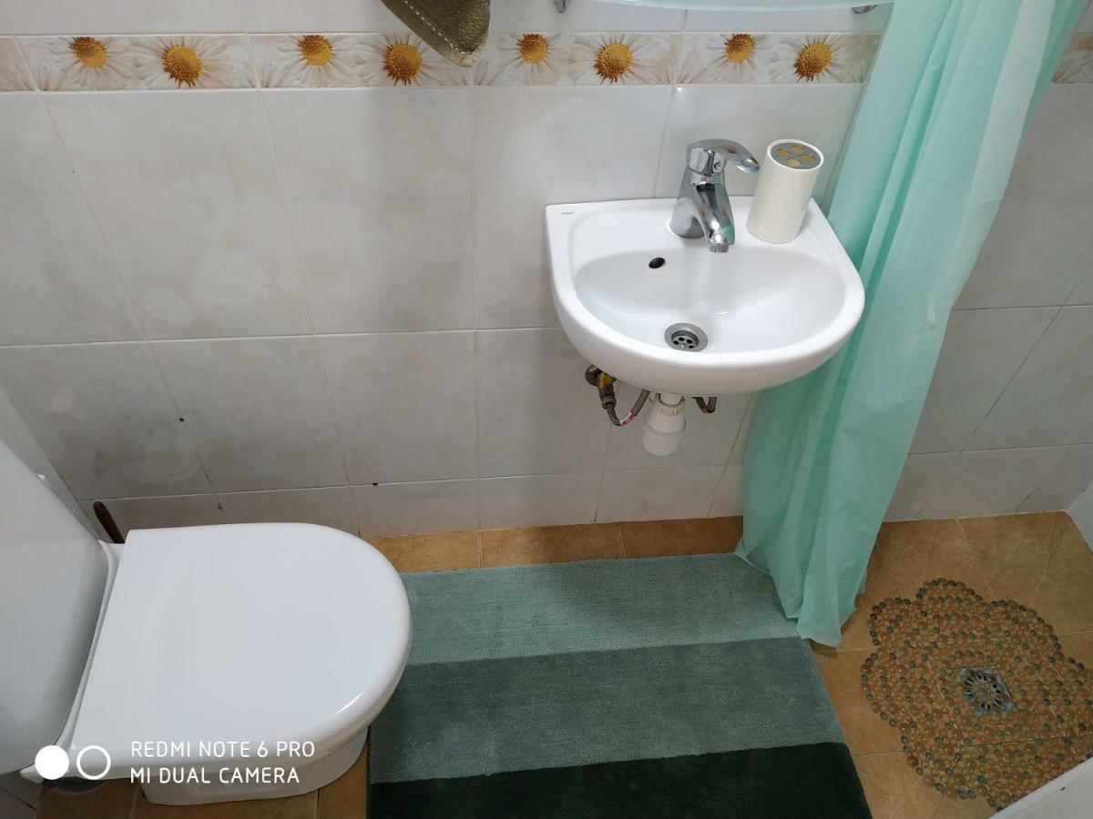 Guest House Butterfly Wing Odessa Esterno foto