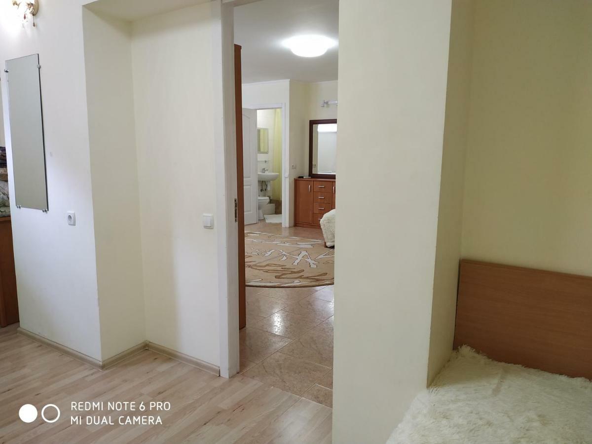 Guest House Butterfly Wing Odessa Esterno foto