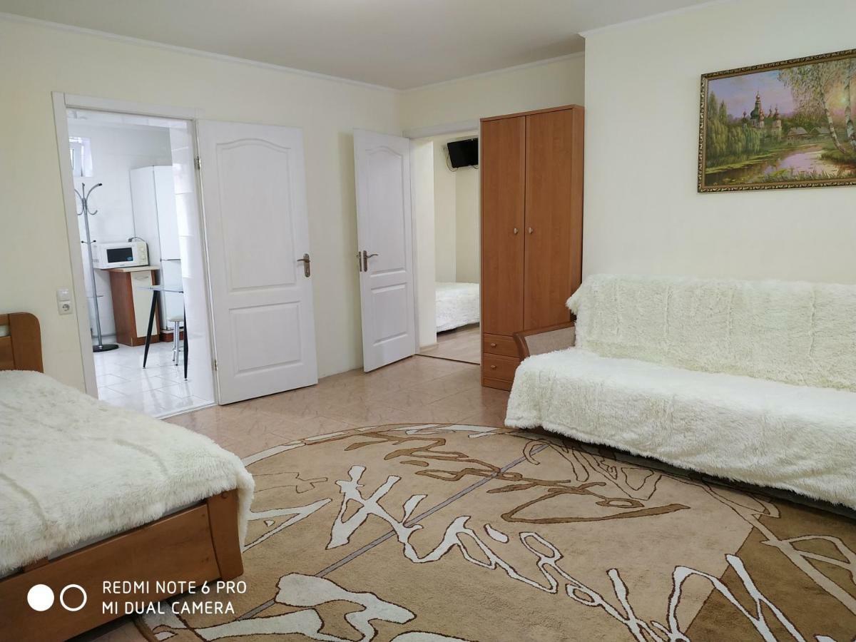 Guest House Butterfly Wing Odessa Esterno foto